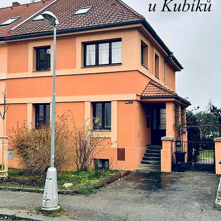 Apartmany U Kubiku Hradec Králové Екстериор снимка